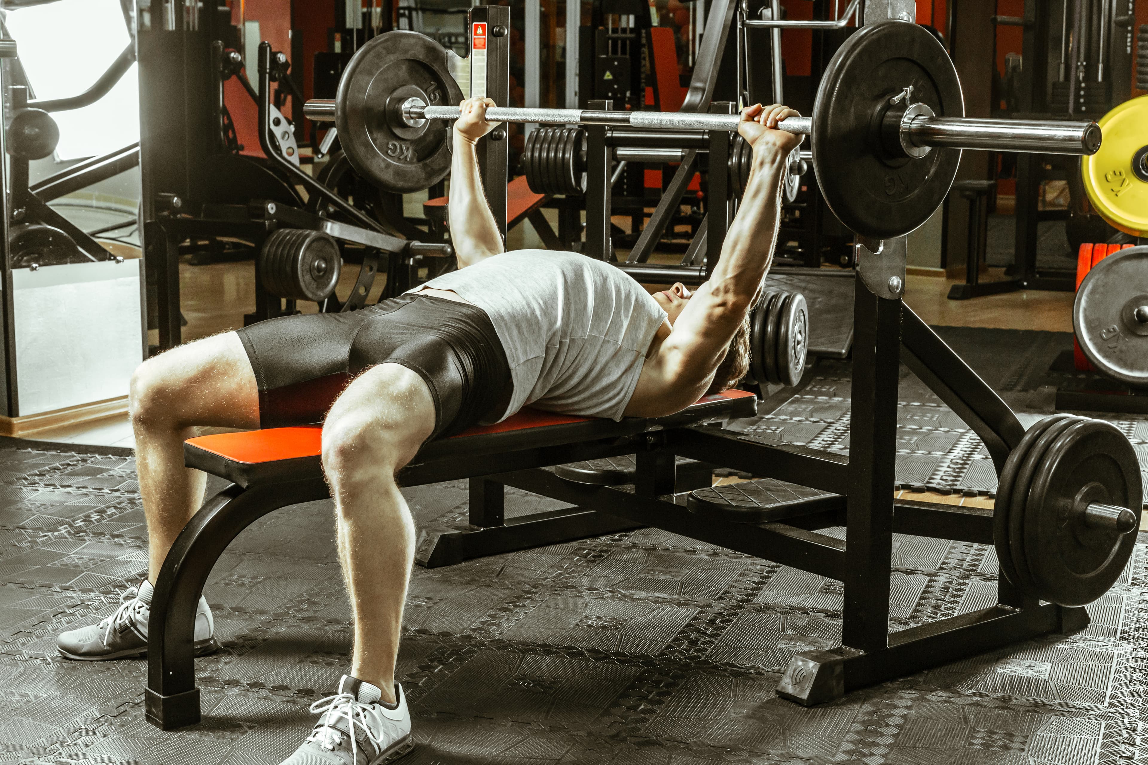 what is bench press targeting strength