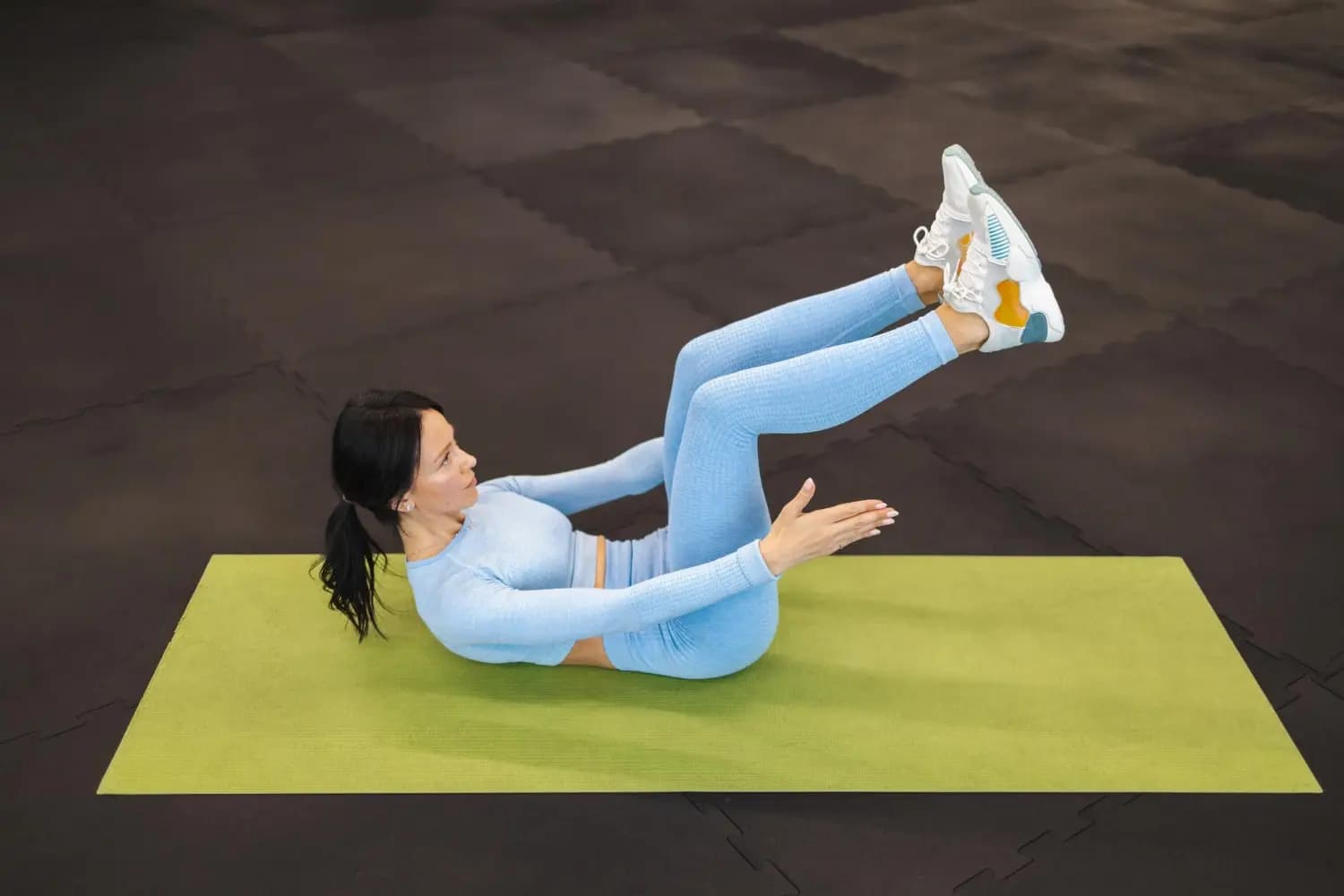 toe taps exercise